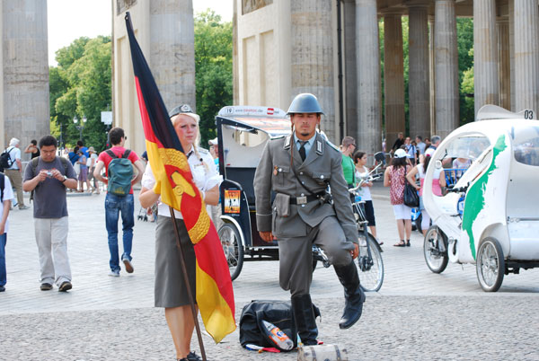 Die MAueröffnung war nicht am 03. Oktober