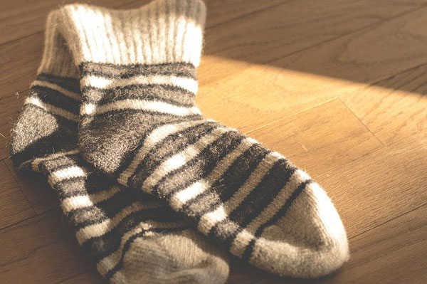Socken gibt es auch beheizbar | Foto: LUM3N, pixabay.com, Pixabay License